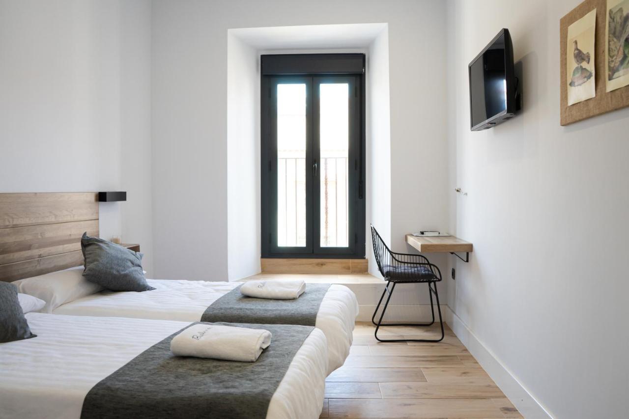 Balhondo Open Village Puebla de Alcocer Екстер'єр фото