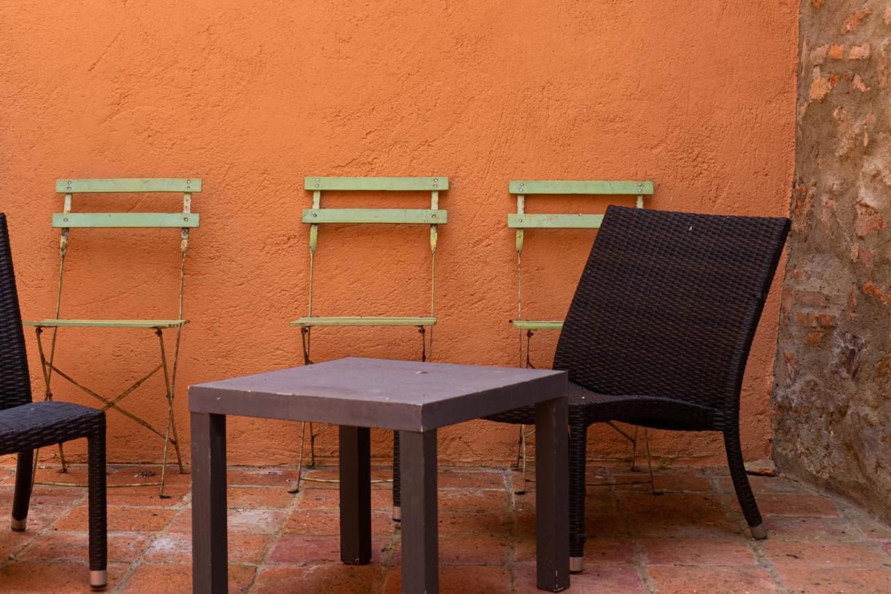 Balhondo Open Village Puebla de Alcocer Екстер'єр фото